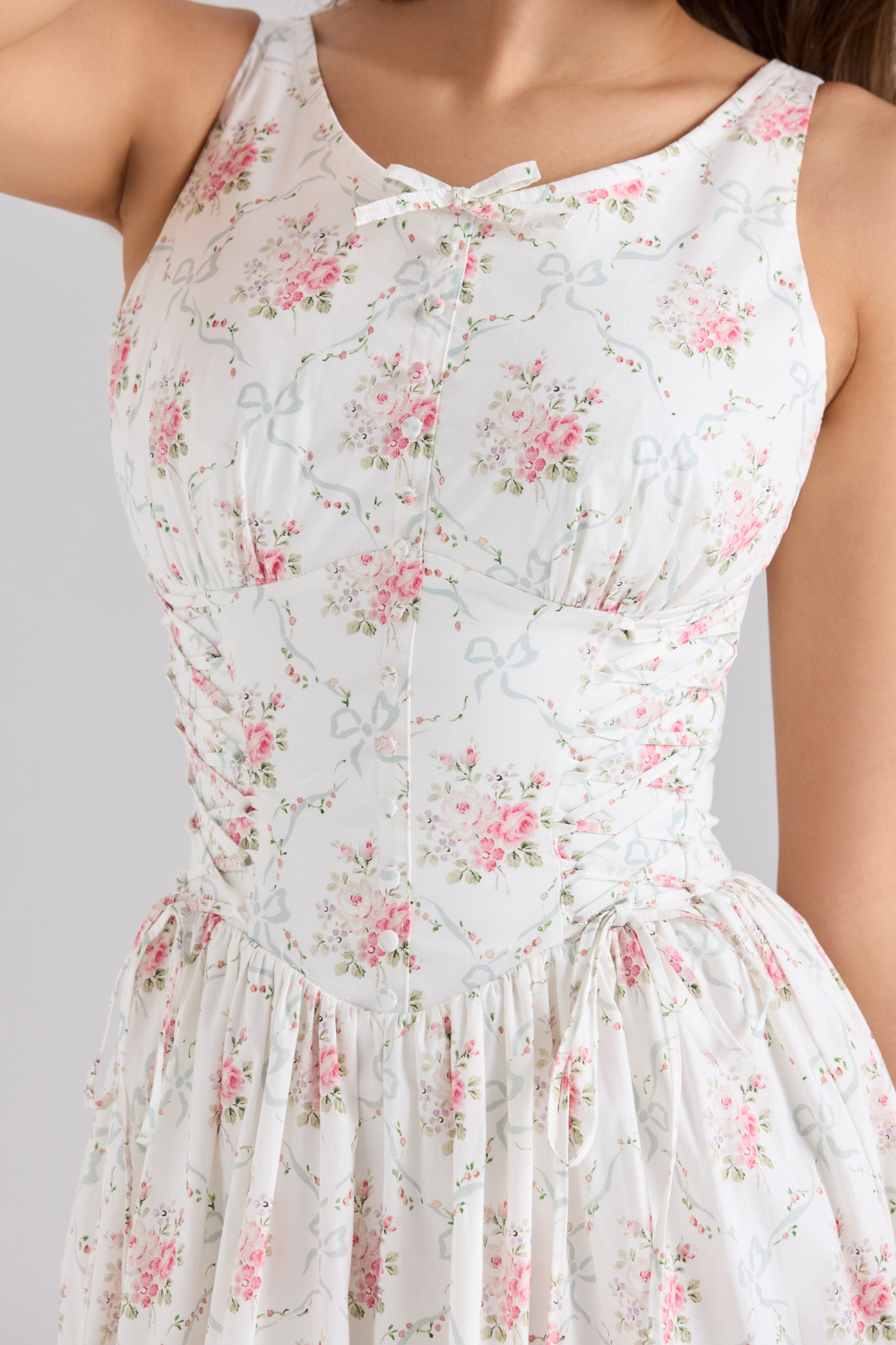 Catarina Modeling Dress